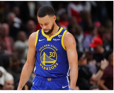 Sad news:Golden state Warriors popular player called Stephen Curry has being suspend because of his performance in the last game….