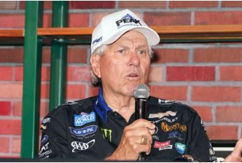 BREAKING NEWS: John Force Annouced Immediate Retirement Due to Medical Issues……