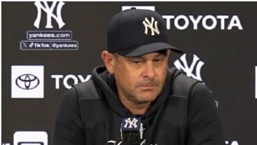 In a surprising and emotional announcement, the New York Yankees head coach has declared their immediate retirement due to pres…..