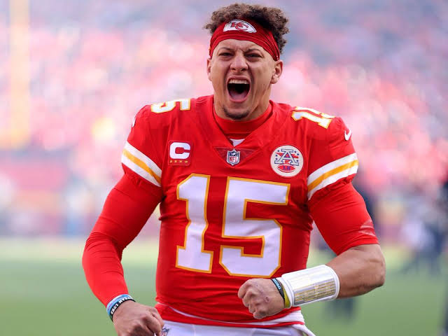 Breaking News : Kansas city chiefs star player announces living immediately after….